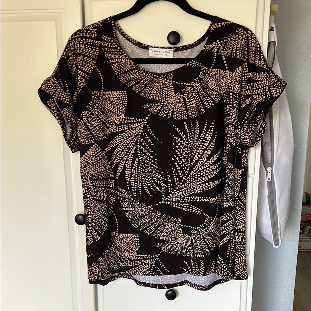 NWOT always a.line patterned short sleeve Top